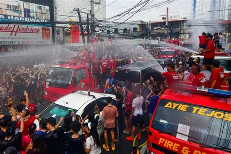 San Juan City brings back traditional 'basaan' in 'Wattah! Wattah .